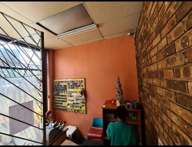 BUSINESS FOR SALE IN VEREENIGING CENTRAL